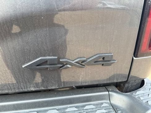 Used 2023 RAM 2500 Laramie AWD/4WD image 13