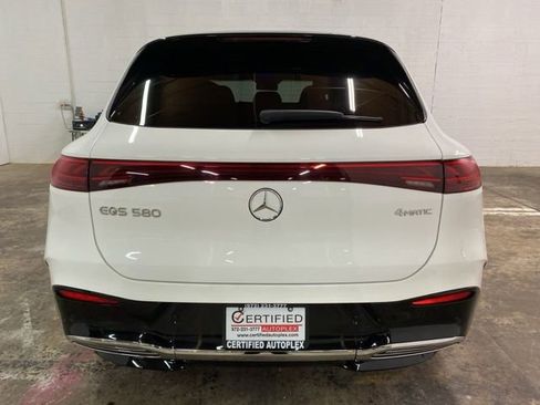 Used 2023 Mercedes-Benz EQS 580 4MATIC SUV image 4