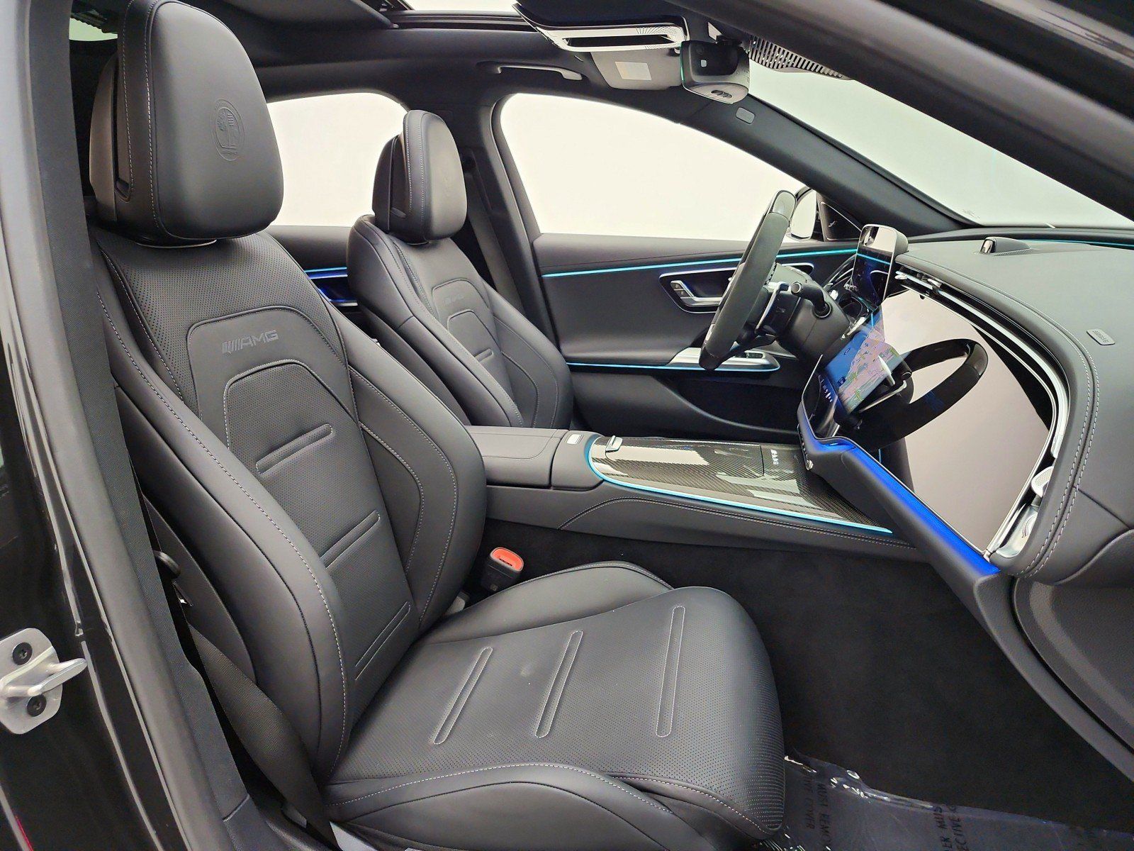 Used 2025 Mercedes-Benz E 53 AMG e 4MATIC Sedan image 19