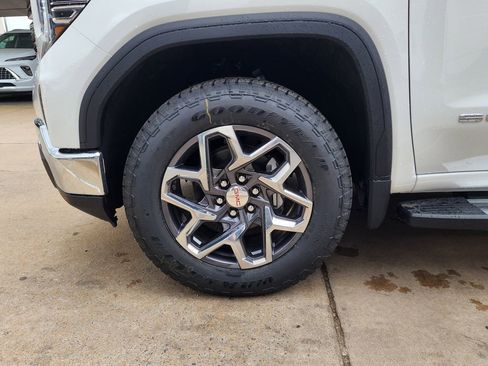 New 2026 GMC Sierra 1500 SLT w/ SLT Premium Plus Package image 52