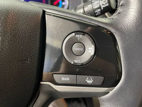 Used 2022 Honda Pilot Touring image 12
