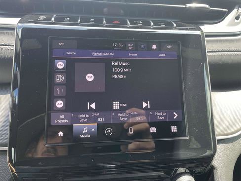 New 2025 Jeep Grand Cherokee L Laredo image 20