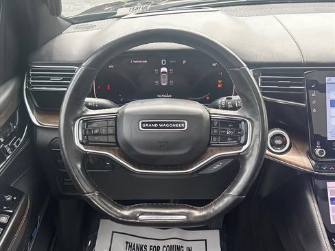 Used 2023 Jeep Grand Wagoneer 4WD image 23
