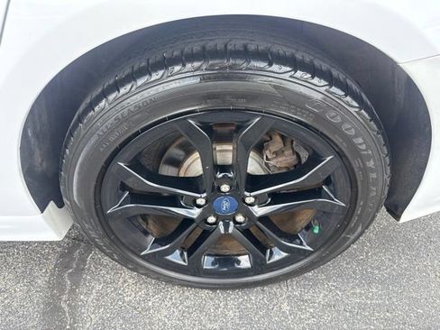 Used 2020 Ford Fusion SE w/ Equipment Group 151A FWD image 11