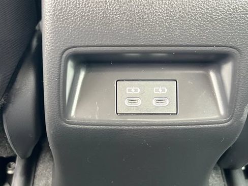 Used 2025 Toyota Corolla LE FWD image 16
