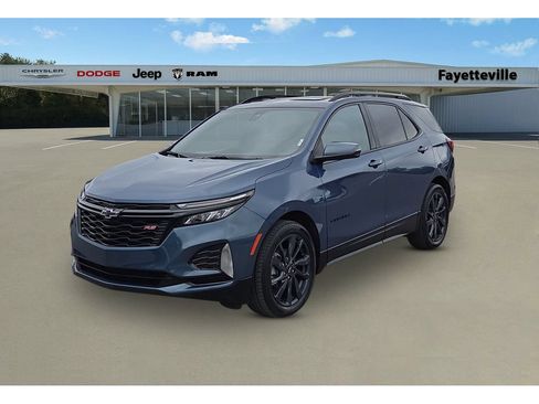 Used 2024 Chevrolet Equinox RS w/ RS Leather Package FWD image 7