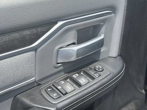 Used 2022 RAM 2500 Big Horn AWD/4WD image 20