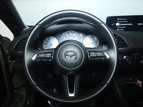 Certified 2025 MAZDA MAZDA3 Carbon image 36