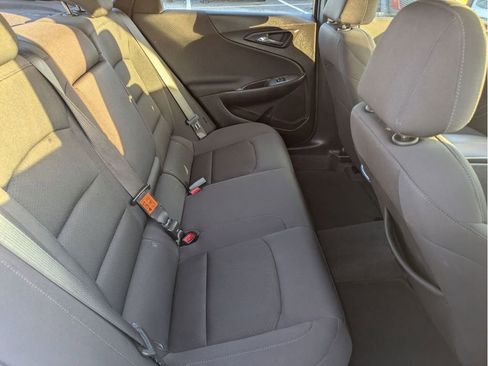 Used 2023 Chevrolet Malibu LT image 23