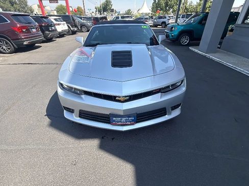 Used 2015 Chevrolet Camaro SS w/ RS Package RWD image 8