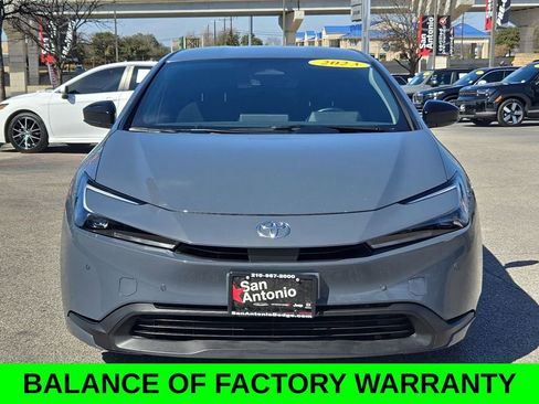 Used 2023 Toyota Prius LE image 3