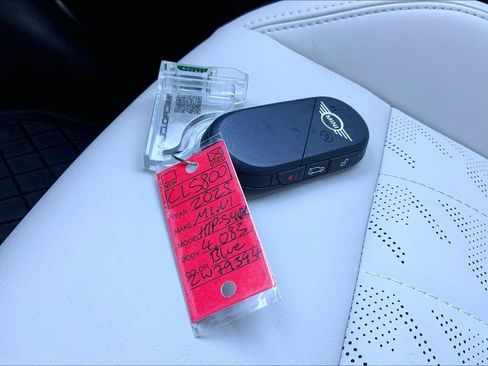 Certified 2025 MINI Cooper S image 15