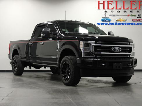Used 2022 Ford F350 Platinum AWD/4WD image 1