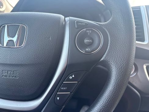 Certified 2018 Honda Ridgeline Sport image 15
