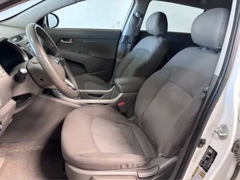 Used 2015 Kia Sportage LX AWD/4WD image 13