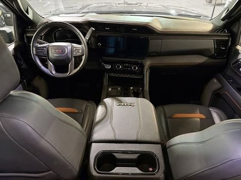 Used 2025 GMC Sierra 2500 AT4 w/ AT4 Premium Plus Package image 10