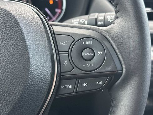 Used 2024 Toyota RAV4 XLE Premium FWD image 23