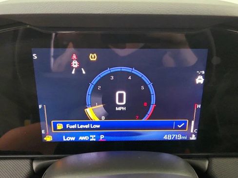 Used 2025 Chevrolet TrailBlazer LT AWD/4WD image 17