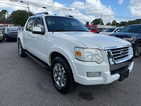 Used 2010 Ford Explorer Sport Trac Limited RWD image 3