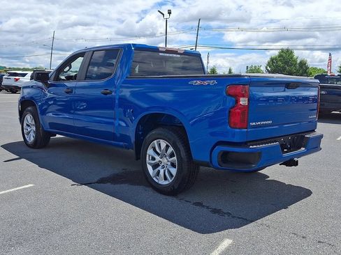 Used 2022 Chevrolet Silverado 1500 Custom AWD/4WD image 4