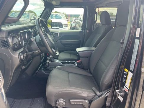 Used 2020 Jeep Wrangler Unlimited Sport AWD/4WD image 7