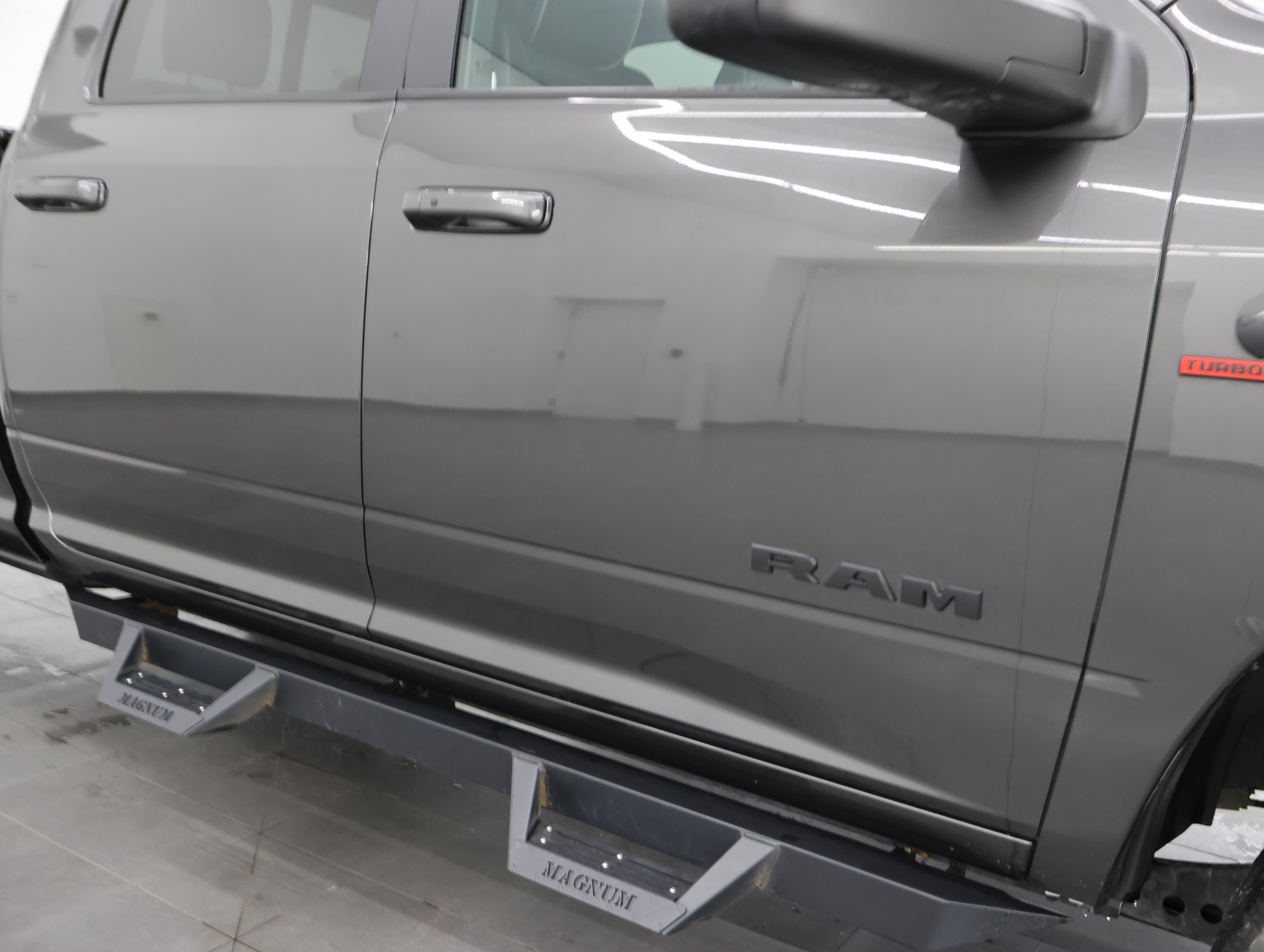Used 2024 RAM 2500 Laramie w/ Night Edition AWD/4WD image 24