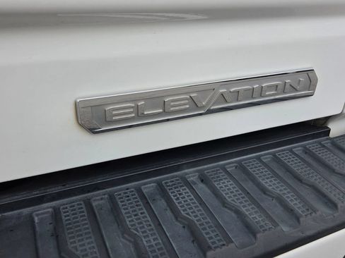 Used 2021 GMC Sierra 1500 Elevation AWD/4WD image 8