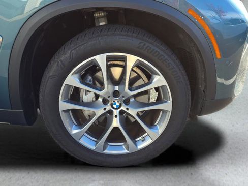 Used 2024 BMW X5 xDrive40i w/ Parking Assistance Package image 26