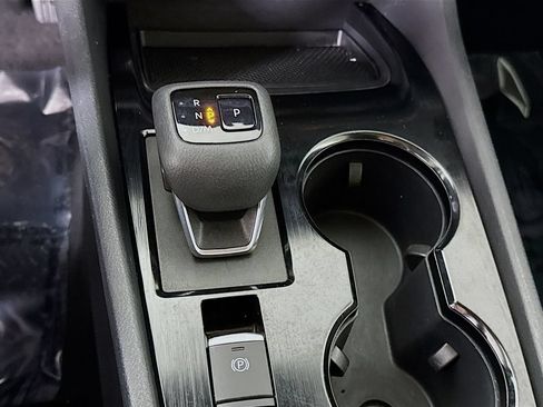 Used 2023 Nissan Rogue SV w/ SV Premium Package AWD/4WD image 10
