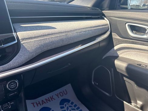 Used 2023 Jeep Compass Latitude w/ Sun and Sound Group image 22