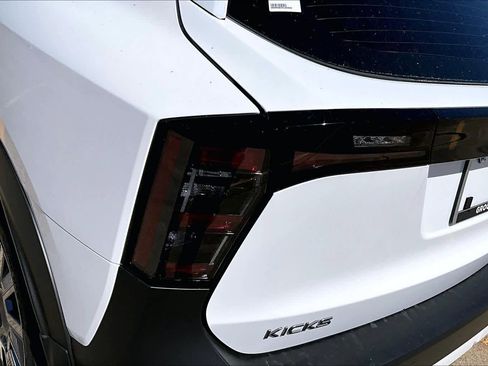 New 2026 Nissan Kicks S image 12