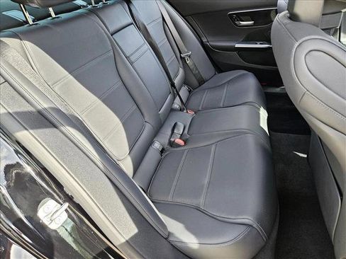 Used 2025 Mercedes-Benz C 300 C 300 image 18