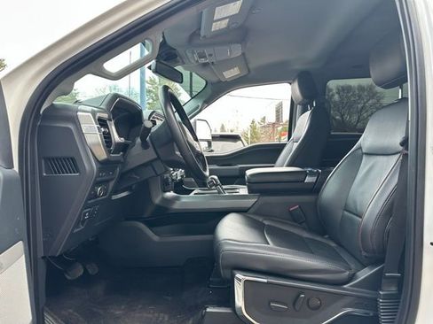 Used 2022 Ford F150 Lariat image 10