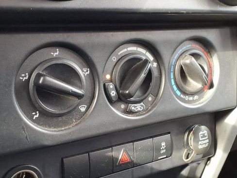 Used 2010 Jeep Wrangler Sport image 23