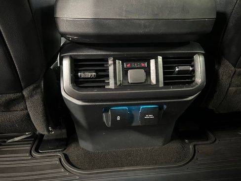 Used 2023 Ford F150 Lariat w/ Equipment Group 502A High image 58