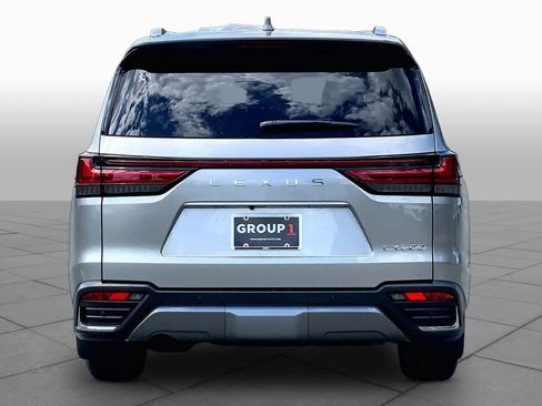 New 2026 Lexus LX 600 4WD w/ Luxury Package image 4