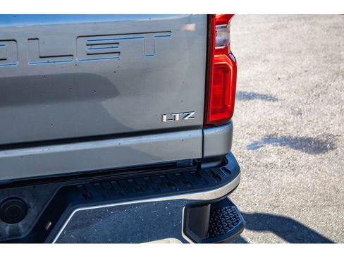 Used 2024 Chevrolet Silverado 3500 LTZ image 14