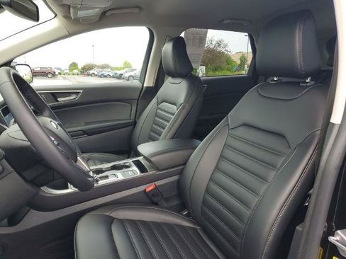 Certified 2023 Ford Edge SEL AWD/4WD image 5