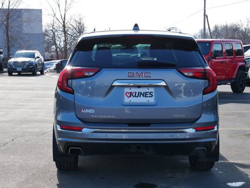 Used 2018 GMC Terrain Denali w/ Advanced Safety Package image 6
