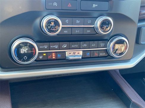 Certified 2024 Ford Expedition Limited image 62