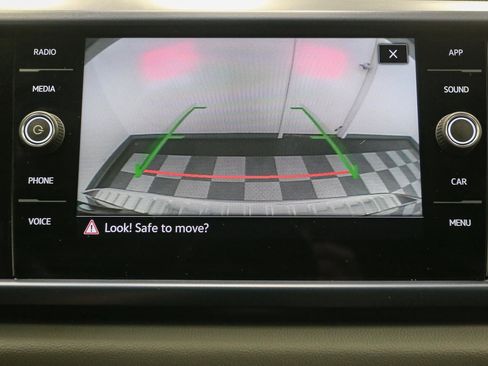 Used 2023 Volkswagen Taos SE AWD/4WD image 33