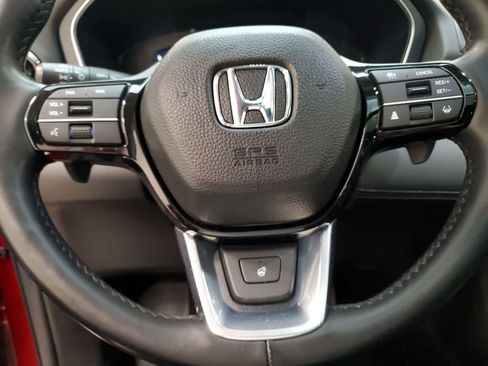 Used 2023 Honda Pilot Elite image 12