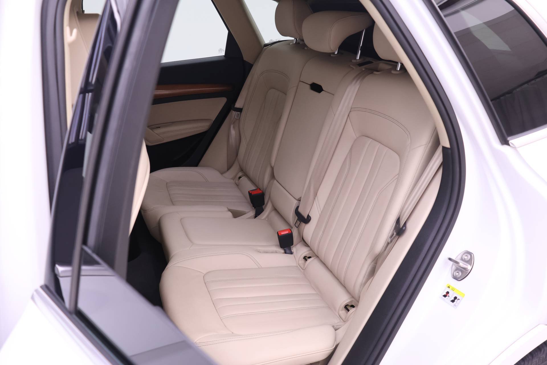 Certified 2023 Audi Q5 2.0T Premium Plus w/ Premium Plus Package AWD/4WD image 13