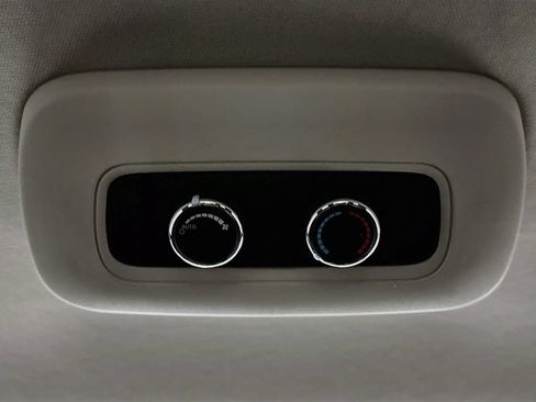 Used 2012 Dodge Durango Crew AWD/4WD image 15