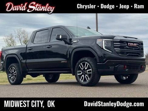 Used 2024 GMC Sierra 1500 AT4 w/ AT4 Premium Package AWD/4WD image 1