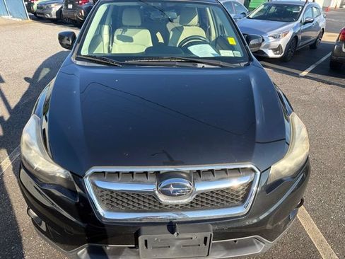 Used 2014 Subaru Crosstrek 2.0i Premium w/ Moonroof Package AWD/4WD image 2