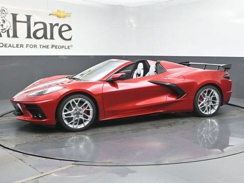 New 2027 Chevrolet Corvette Stingray Convertible w/ Stealth Interior Trim Package RWD image 12