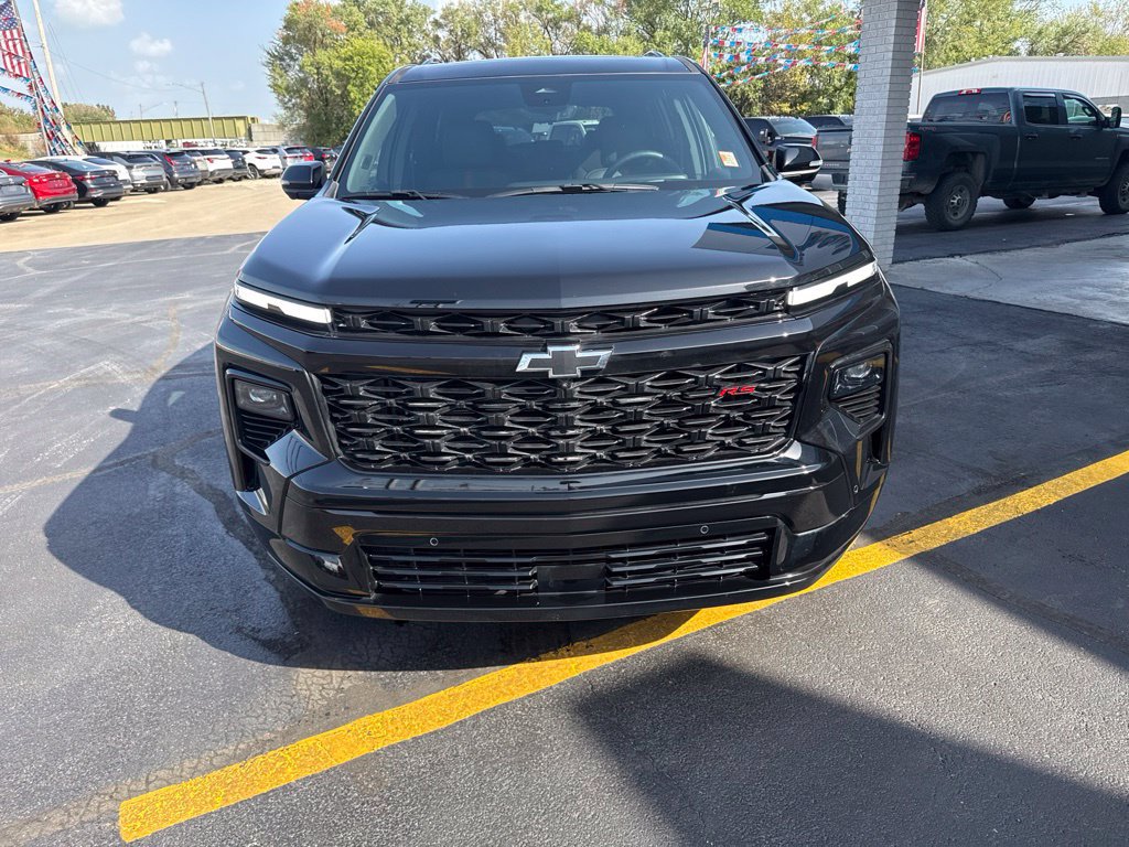 Used 2026 Chevrolet Traverse RS w/ LPO, Floor Liner Package AWD/4WD image 10