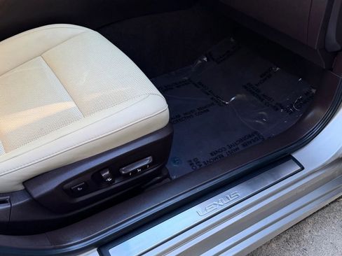 Used 2017 Lexus ES 350 image 24