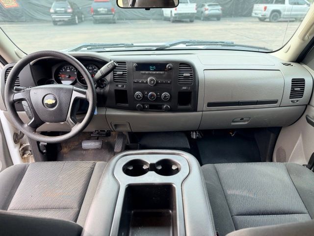 Used 2011 Chevrolet Silverado 1500 W/T AWD/4WD image 13